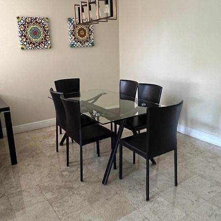 Renovated 2/2 Unit At Yacht Club/Aventura Exterior foto
