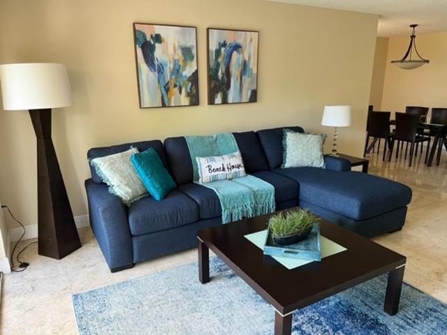 Renovated 2/2 Unit At Yacht Club/Aventura Exterior foto