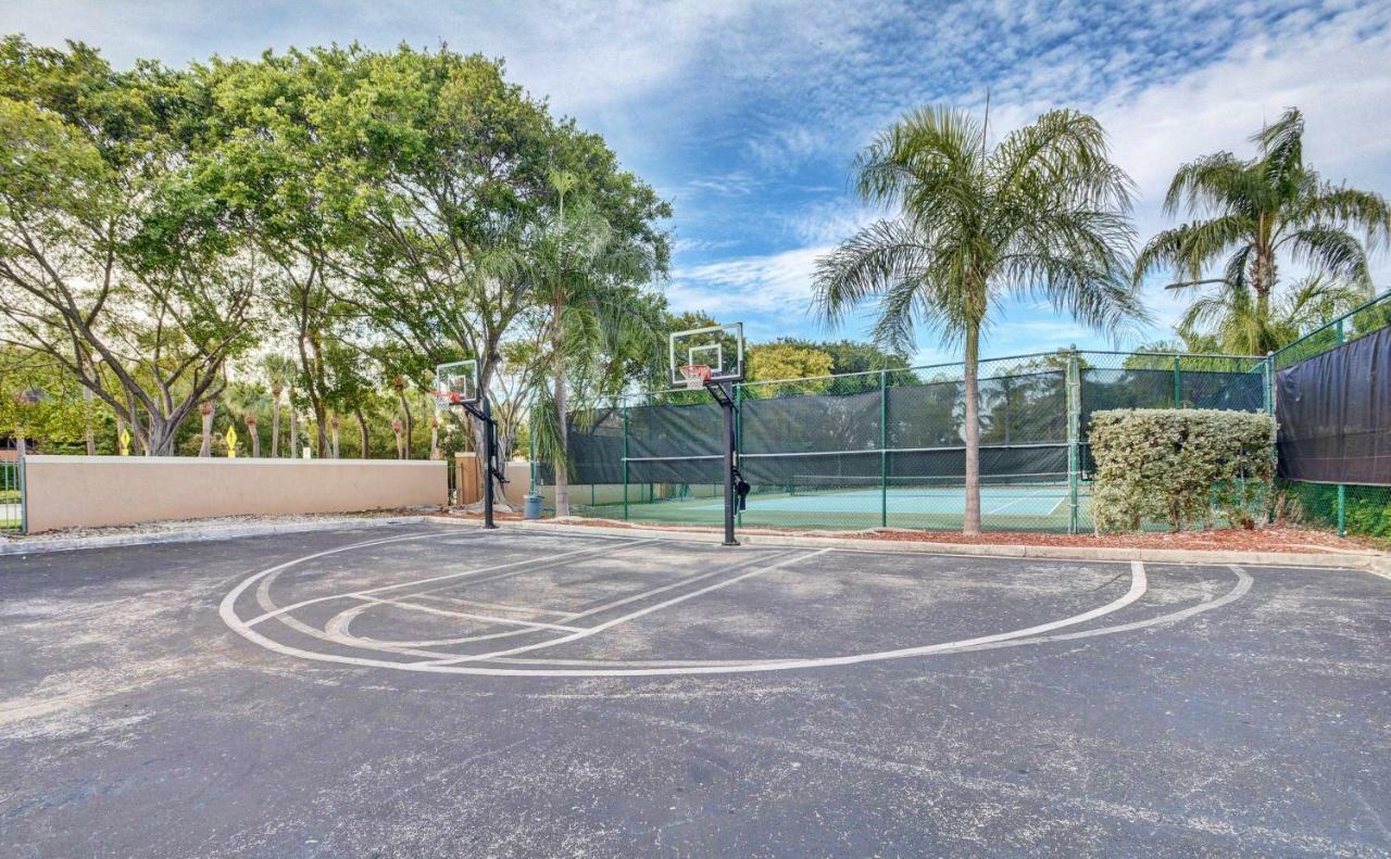 Renovated 2/2 Unit At Yacht Club/Aventura Exterior foto
